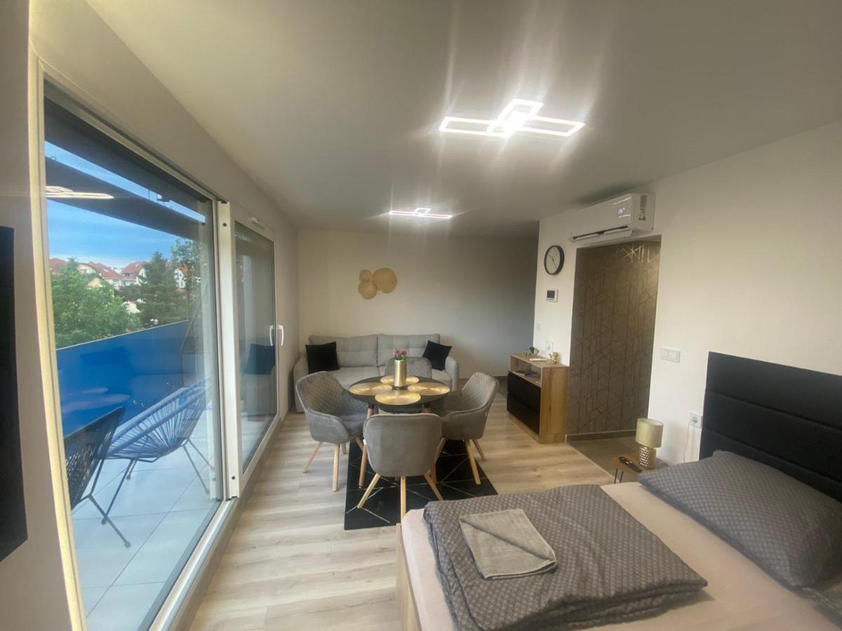 Lake View Penthouse Hajdúszoboszló Zewnętrze zdjęcie